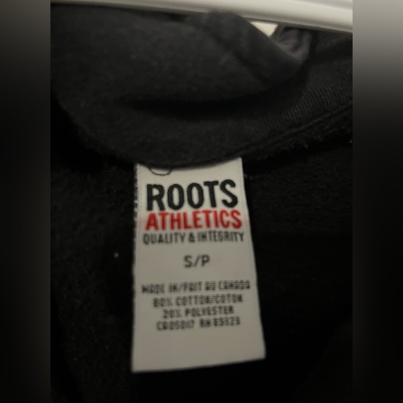 WOMENS ROOTS ATHLETICS SWESTER - Picture 4 of 4